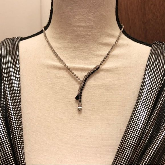 Necklace, faceted crystal tennis 16” + 1” dangle - Picture 2 of 8